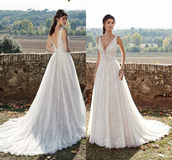 Summer Bohemian Wedding Dresses A Line V Neck Applique Ruched Tulle Sweep Train Bridal Gowns Low Backless EK New Designed