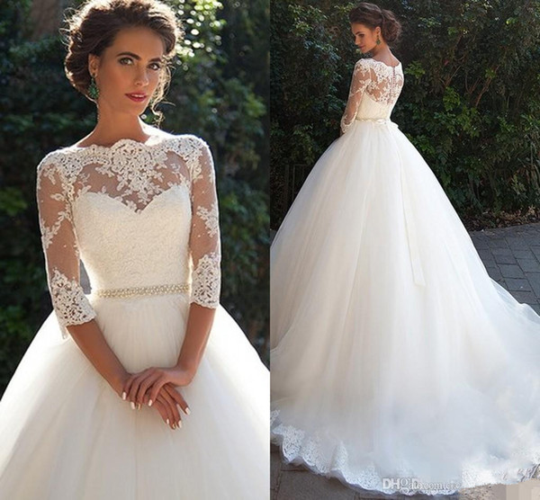 Vintage Arabic Lace Half Sleeves A-line Wedding Dresses Bateau Pearls Tulle Princess Bridal Gowns with See Through Back