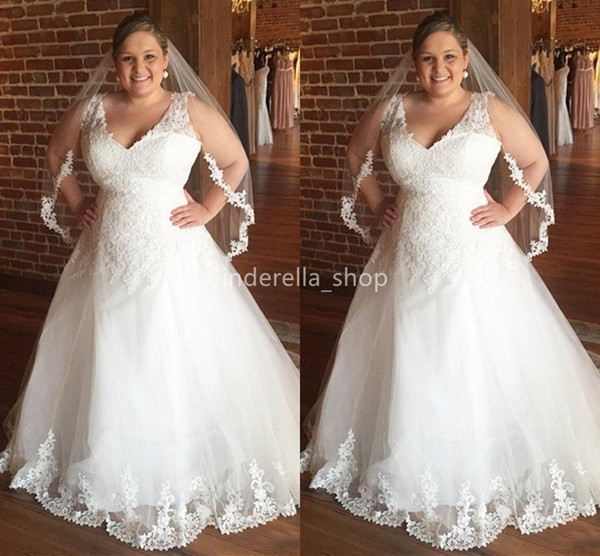 Fancy Plus Size Lace Wedding Dresses V-Neck Sleeveless Appliques A-Line Tulle Country Bridal Gowns Vestido de novia 