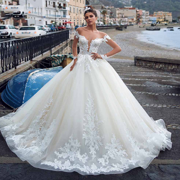 Modern Western Ball Gown Wedding Dresses Sheer Neck Illusion Long Sleeve Appliqued Ruched Long Bridal Gowns Custom Made Robe de mariee