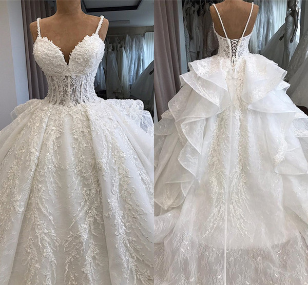 Luxury Elegant Lace Ball Gown Wedding Dresses Illusion Bodices Spagehtti Strap Appliqued Court Train Bridal Gowns BC2166