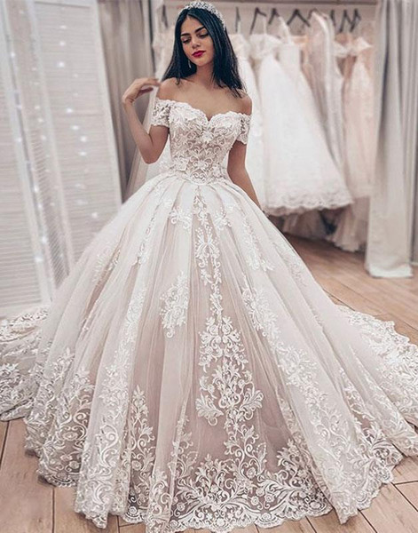 Lace Ball Gown Wedding Dresses Elegant Off Shoulder Appliqued Ruched Court Train Bridal Gowns Plus Size Maternity Dress BC2507