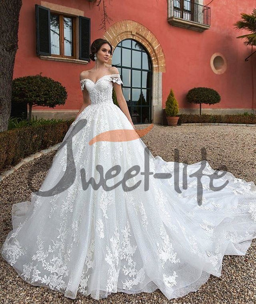 Princess Off the Shoulder Lace Wedding Dresses A Line Appliques Long Bridal Ball Gown Plus Size Bride Dress
