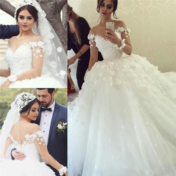 Long Sleeves Ball Gown Wedding Dresses Lace Appliqued Flowers Sheer Sweetheart Tulle Bridal Gowns Amazing Covered Button Back