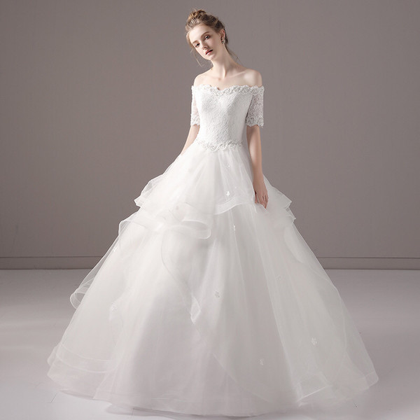 Ruffled Organza Ball Gown Wedding Dress with Lace Appliques Beach Wedding Gowns Short Sleeves Bride Dresses