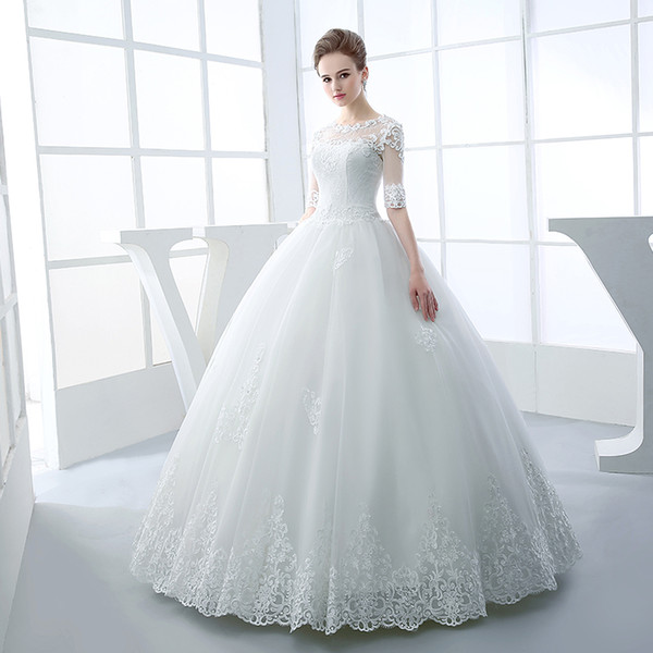Ball Gown Scoop Neck Tulle Wedding Dress Lace Appliques Wedding Gowns Bling Bride Dresses Lace Up