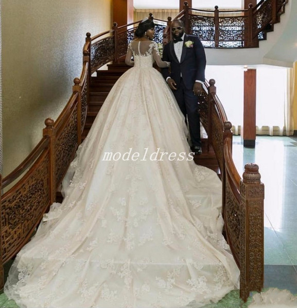Vintage Lace Ball Gown Wedding Dresses Long Sleeve Bateau Illusion Bodice Appliques Beads Chapel Garden Country Bridal Gowns