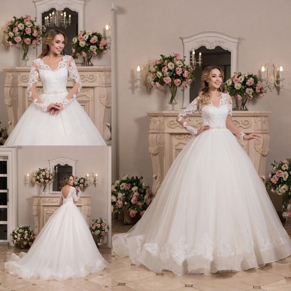 Mingli Tengda Sexy V Neck Wedding Dresses Elegant Appliques Princess Dream Bridal Dresses Long Sleeveless Ball Gown Wedding Dress