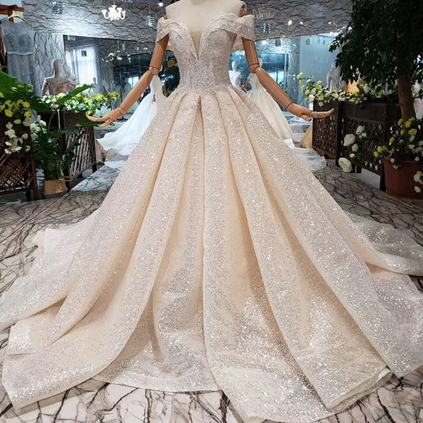 2022Shining Boho Sweetheart Neck Wedding Dresses Lace Up Back Backless Short Sleeve Illusion Neckline Sequins Crystal Garden Wedding Gowns