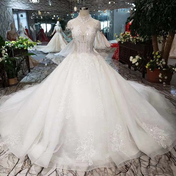 2022Newest Style Lebanon Sexy Wedding Dresses Illusion Deep V Neck Shining Beaded Wedding Gowns Heart-shaped Open Keyhole Back Bridal Gowns