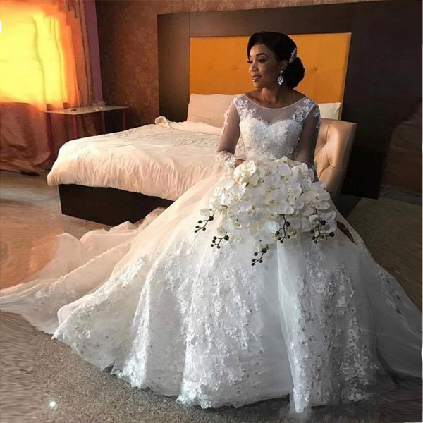 Luxury Ball Gown African Wedding Dresses Long Sleeve Scoop Lace Appliques Beaded Arabic Bridal Gowns New Fashion Custom Made