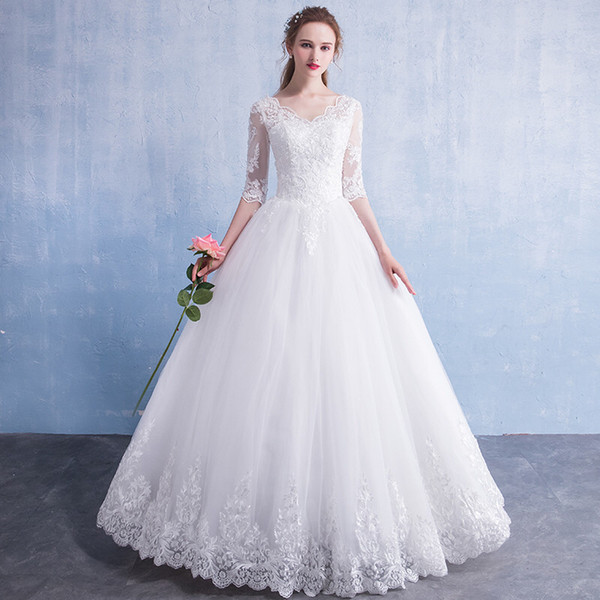 Tulle Ball Gown Wedding Dresses with V Neckline Half Sleeves Sexy Bridal Gown with Lace Appliques