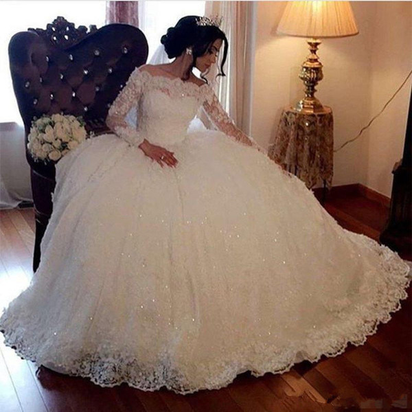 Long Sleeves Ball Gown Wedding Dresses with Lace Appliques Beaded Sweep Train Bride Dress Button Back