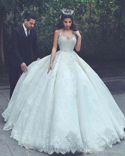 arabic Lace Appliques Plus Size Wedding Dresses V Neck Sleeveless Formal Bridal Dresses Floor Length Cheap Wedding Party Gowns A Line