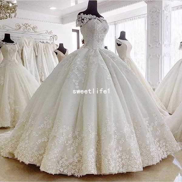 Gorgeous Ball Gown Wedding Dresses Off The Shoulder Lace Appliques Dubai Style Bridal Gown Custom Made White