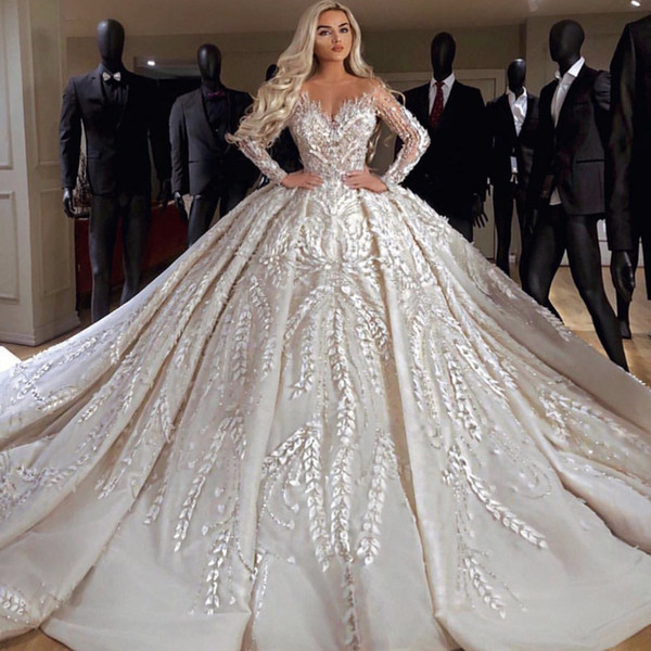 Lace Wedding Dresses 2019 Sweetheart Neckline Lace Appliques Long Sleeve Ball Gown Bridal Dresses Vestidos de Noiva