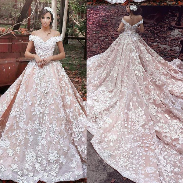 Ball Gown Wedding Dresses V Neck Lace Appliques Hand Made Flowers Champagne Bridal Dresses