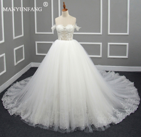 Capped Sleeves Sweetheart Neck Ball Gown Wedding Dresses South African Appliques Lace Up Back Cathedral Train Bridal Gowns