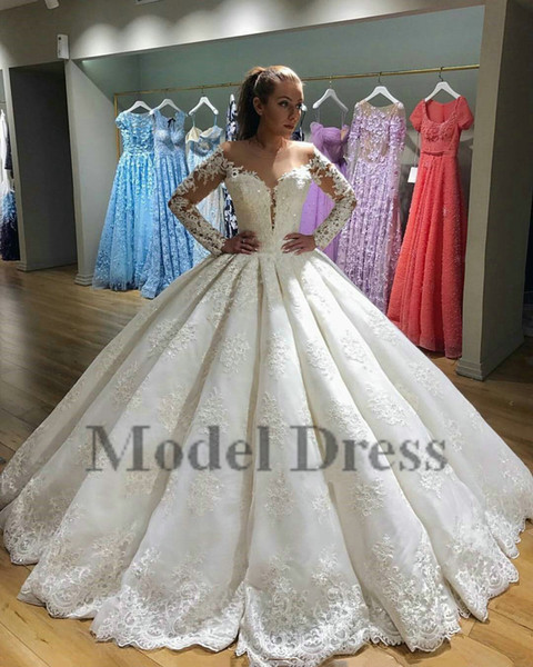 White Ball Gown Wedding Dresses Long Sleeve Lace Appliques Draped Ruched Luxury Gorgeous Birdal Gowns for Weddings robe de mariée 