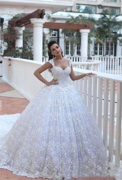 Illusion Neck Cap Sleeves Cathedral Train Appliques Lace Wedding Gowns Robe De Mariage New Ball Gowns Wedding Dresses HY343