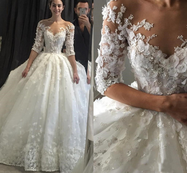 Vintage 3D Floral Ball Gown Wedding Gowns Lace Applique Backless Half Sleeve Wedding Dresses Beads vestido de noiva Bridal Dress Sheer Neck