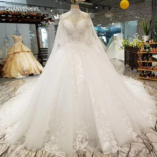 2022Latest Tassel High Neck Wedding Dresses Spaghetti Short Sleeve Long Tulle Lace Veil Hand Made Pattern Applique Garden Wedding Gowns