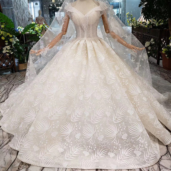 2022Latest Lebanon Tassel Wedding Dresses Shining Crystal Sequins V Neck Long Sheer Veil Exquisite Applique Luxury Garden Bridal Gowns