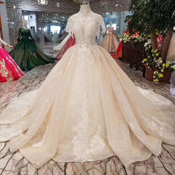 Long Cape Wedding Dresses Pure New Design High Neck Luxury Beaded Sleeveless Wedding Gown With Long Train Elegant Bridal Dress Keyhole Back