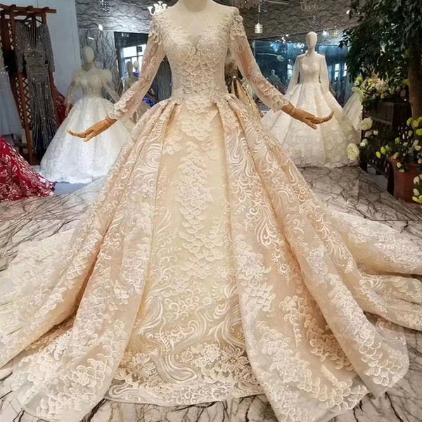 Luxury Wedding Dress With Long Train Long Sleeves Lace Up Back Muslim Bride Dress Wedding Gown With Shiny Applique 2022New Baided Gown