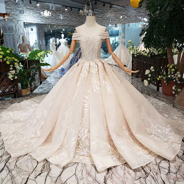 2022Latest Turkey Short Sleeve Wedding Dresses Shining Crystal Sweetheart Neck Exquisite Applique Lace Up Back 3D Floral Pearl Bridal Gowns