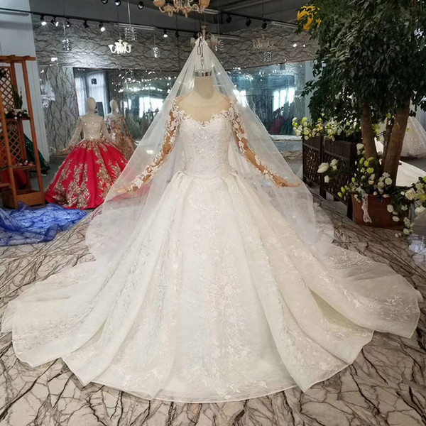 Newest Fashion Wedding Dresses European And American Style Illusion O Neck Long Tulle Sleeve Applique Wedding Gown With Long Cape Croatia