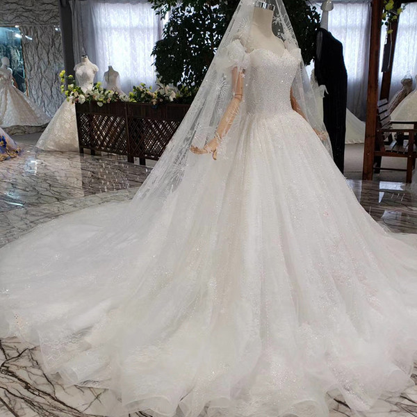 2022Newest Long Sheer Veil Wedding Dresses Short Sleeve Sweetheart Neck Shining Crystal Sequins Bow Exquisite Applique Garden Wedding Gowns