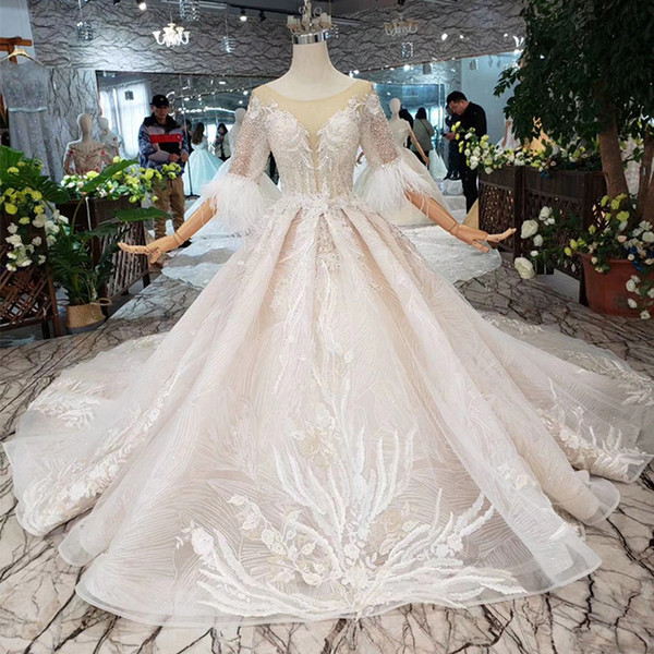 2022Bohemian Sexy Illusion Neckline Wedding Dresses Open Keyhole Back Tulle Half Sleeve Crystal 3D Floral Applique Garden Wedding Gowns