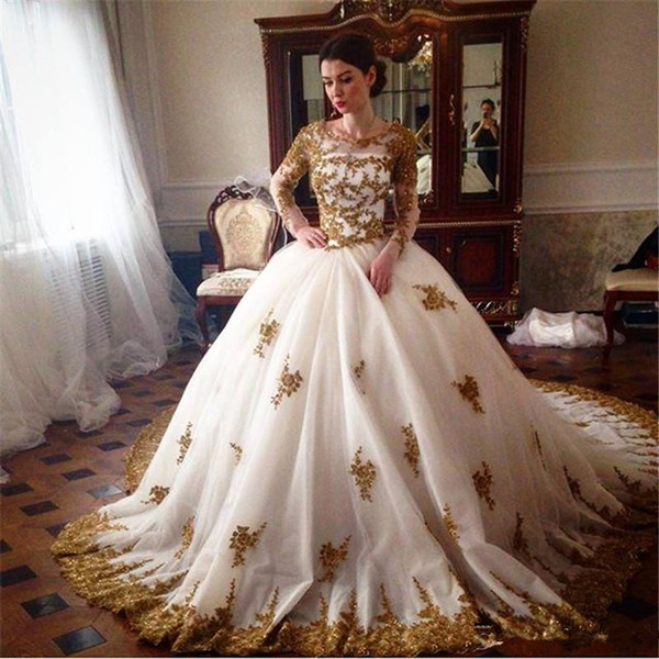 Vestidos De Novia Luxury Arabic Ball Gown Wedding Dresses Sheer Crew Neck Long Sleeves Gold Lace Appliques Sweep Train Bridal Gowns