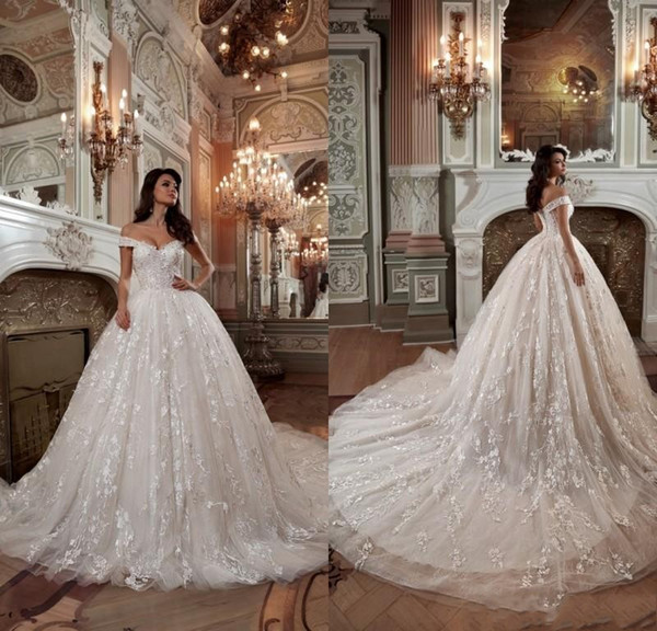 New Arrival Luxury Ball Gown Wedding Dresses Appliqued Lace Off Shoulders Chapel Train Bridal Gowns BA9392