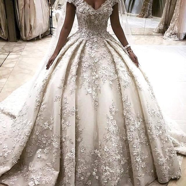 Luxurious Princess Wedding Dresses Ball Gowns 3D Flower Appliques Puffy Ball Gowns Off the Shoulder Cathedral Train Wedding Gowns BC1119