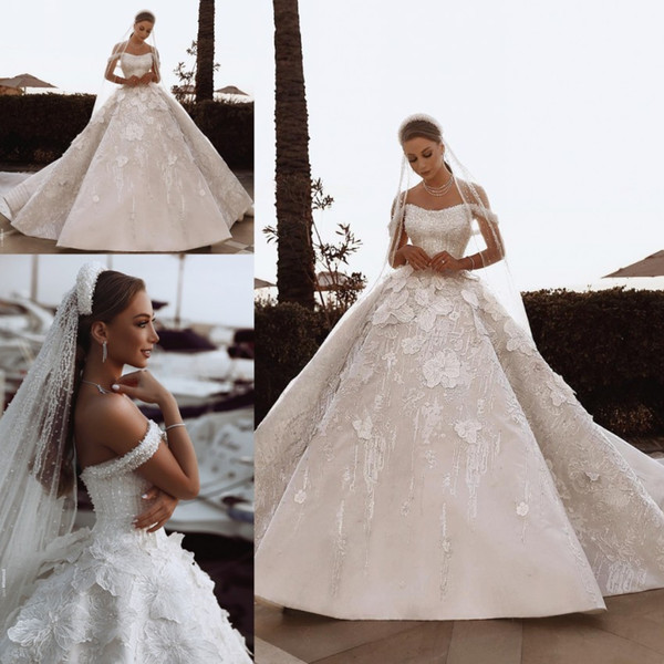 Luxurious Arabic Dubai Wedding Dresses Beadings Crystals Hand Made Flowers 3D Appliques Puffy Bride Wedding Gowns High Quality