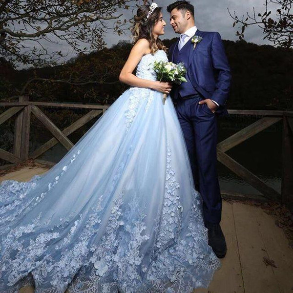 Light Sky Blue Ball Gown Wedding Dresses Strapless Lace Appliques 3D Flora Sweep Train Boho Chic Garden Wedding Dresses Bridal Gow