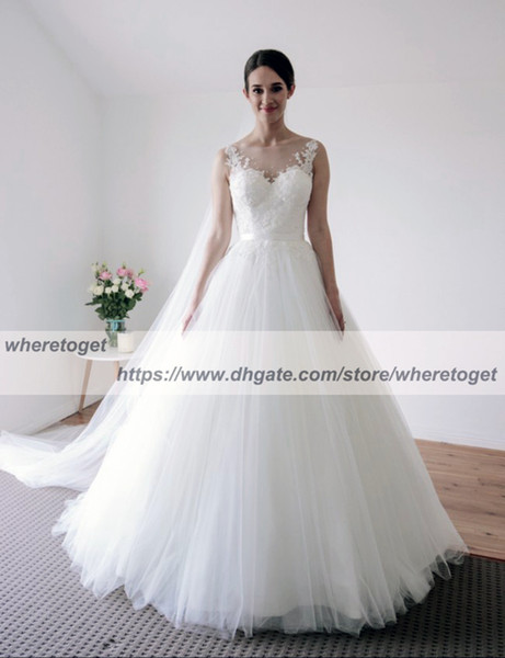 Lace Ball Gown Wedding Dresses with free veil Vintage tulle skirt Scoop buttons floor length country Bridal Gowns cheap Wedding Gowns