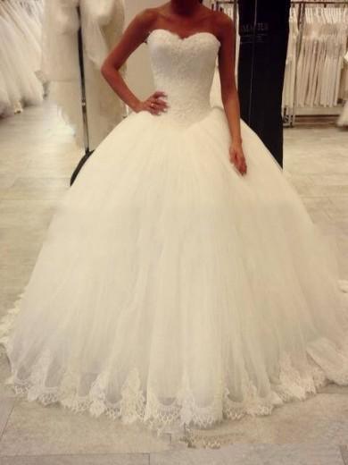 Elegant Sleeveless Plus Sizes Ball GownPlus Size Sweetheart Ruffles Tulle Flower Country Wedding Gowns For Bride Custom-made