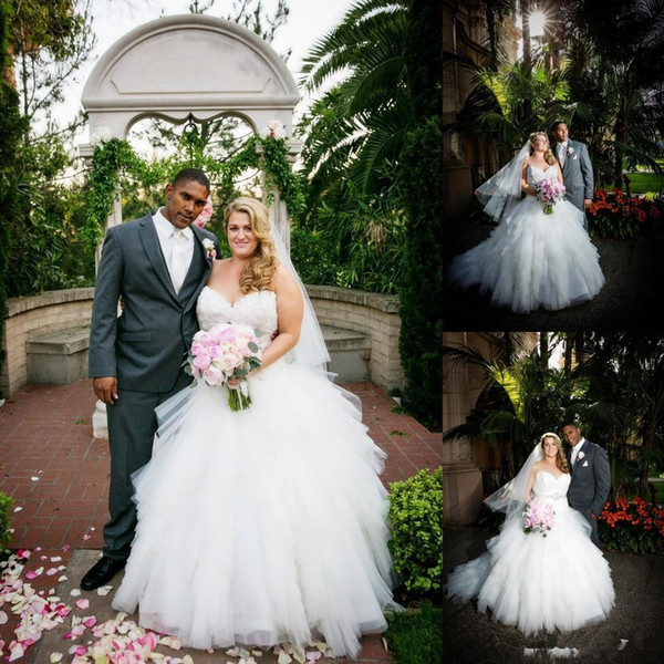 White Garden Ball Gown Wedding Dresses Plus Size Sweetheart Ruffles Tulle Flower Country Wedding Gowns For Bride