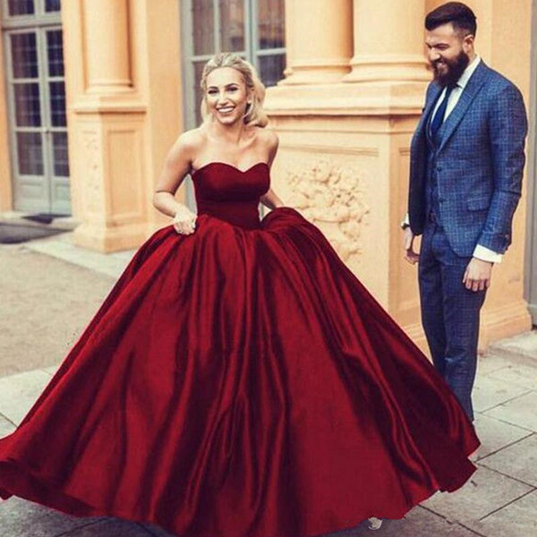 Elegant Colorful Wedding Dresses Fit and Flare Burgundy Ball Gown Wedding Dress Sweetheart Sleeveless Floor Length Arabic Bridal Wear Custom