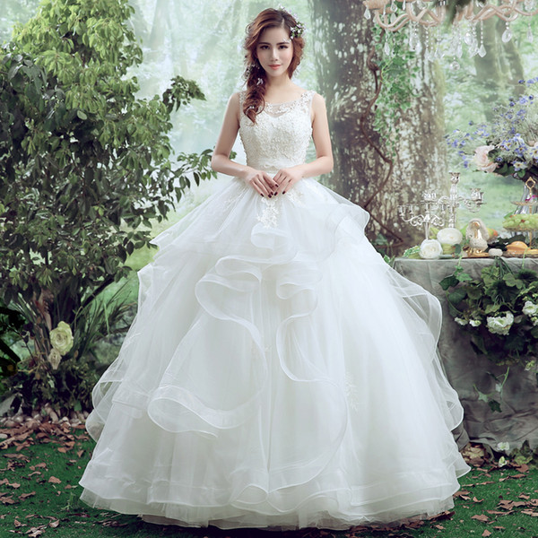 Organza Ball Gown Wedding Dresses with Ruffles New Lace Appliques Beach Wedding Gown Floor Length