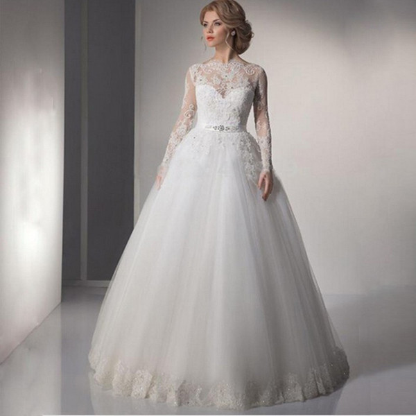 Bateau Neck Lace Tulle Ball Gown Wedding Dresses with Long Sleeves Vintage Floor Length Wedding Gowns