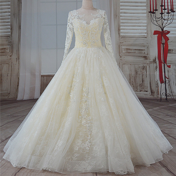 Vintage Ball Gown Wedding Dresses with Long Sleeves Lace Appliques Wedding Gowns High Waist Bridal Gowns