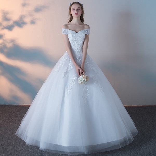 Off Shoulder Tulle Ball Gown Wedding Dresses with Lace Appliques Bling Short Sleeves Bridal Gowns White Ivory