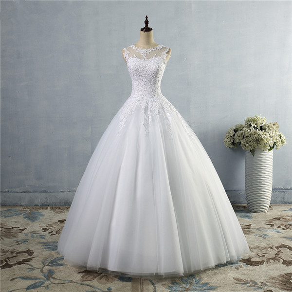 Scoop Neck Tulle Ball Gown Wedding Dresses with Lace Appliques Sheer Back Bridal Gowns Floor Length