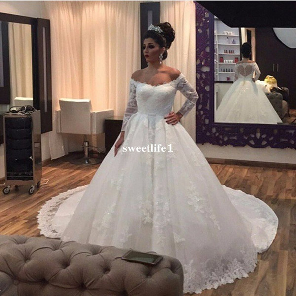 Arabic Style Off The Shoulder Ball Gown Wedding Dresses Long Sleeve Sweep Train Vintage Muslim Bridal Gown Custom Made High Quality