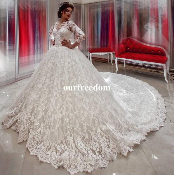 Gorgeous Dubai Arabic Cathedral Train Wedding Dresses Bateau Neck Full Lace Ball Gown Back Bow Princess Royal Bridal Gowns For Church