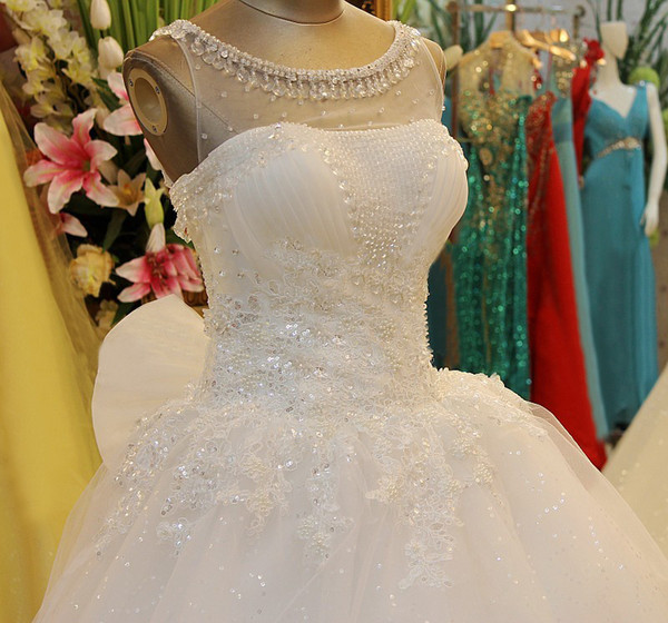 Court Train Ball Gown Wedding Dresses Scoop Sheer with Applique Beading White,ivory Bridal Gowns